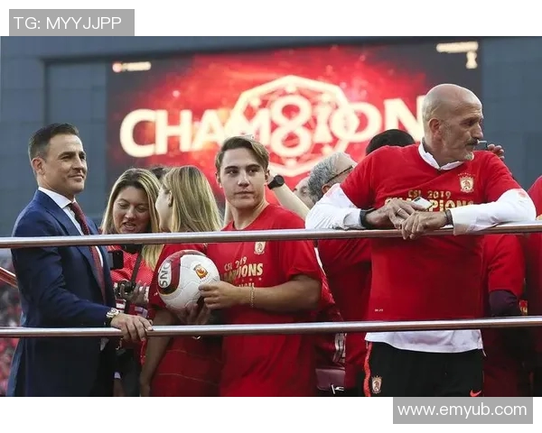 英超球员因涉嫌违规行为被停赛：背后的真相与影响